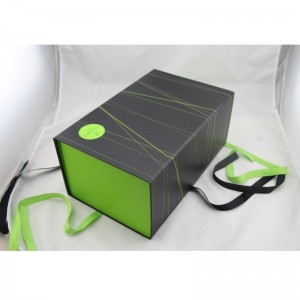 Magnes składany papierowy pudełko na prezent ze wstążką