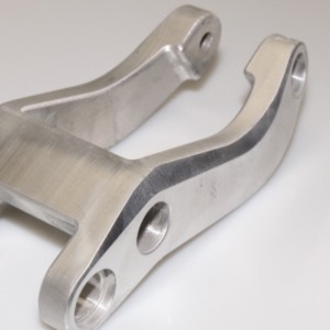 Usługi DOSTOSOWYWANIE części samochodowych