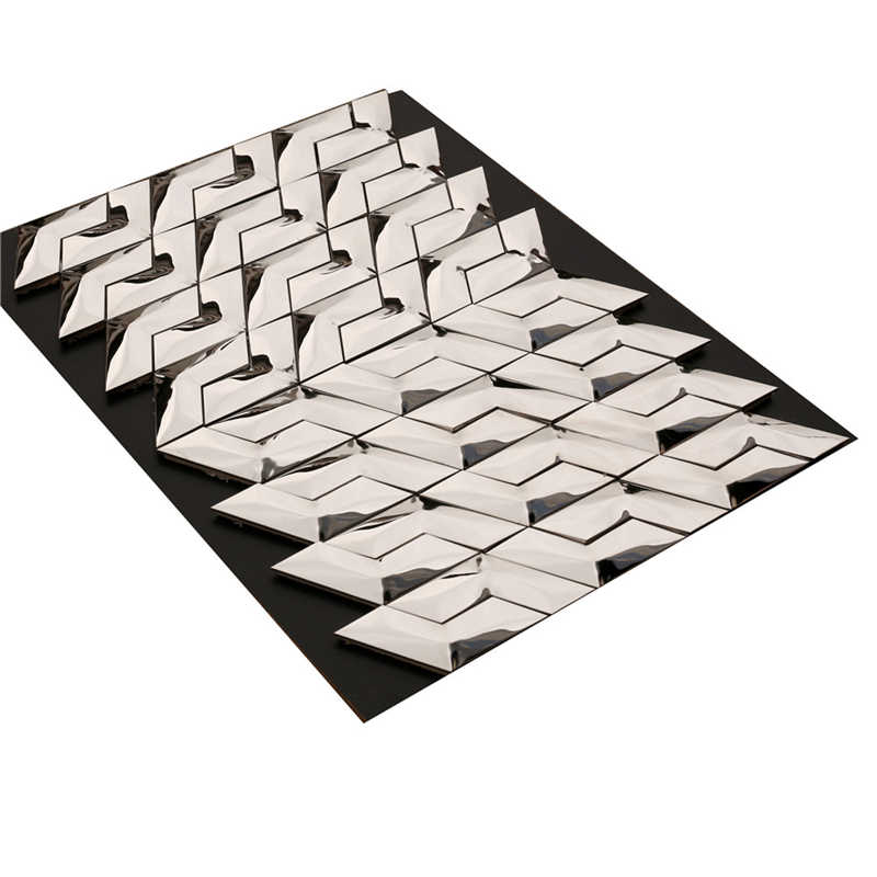Nieregularna mozaika ścienna z szalonym metalowym wzorem