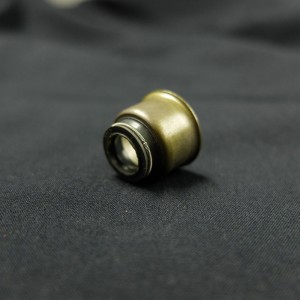 Trwała, odporna na olej, wysokiej jakości uszczelka olejowa z trzonkiem zaworu gumowego Viton do silników samochodów Nissan