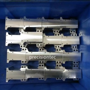 Produkcja części metalowych na zamówienie