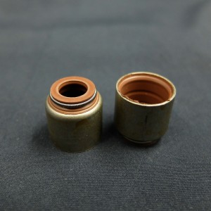 Rozmiar niestandardowy Auto gumowe części Uszczelnienie olejowe trzonka zaworu Uszczelnienie olejowe SKF do silników samochodowych