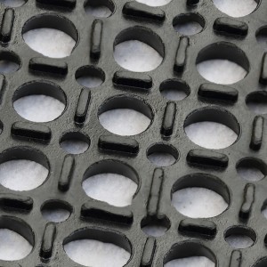 Blokująca guma SBR Gumowa mata drenażowa do ośrodków narciarskich i placu zabaw