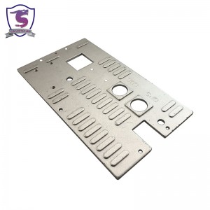 Metalowa osłona urządzenia elektronicznego