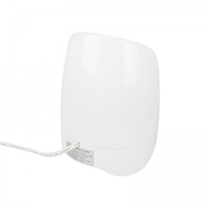 Wielofunkcyjny oczyszczacz ozonu i anionów z dyfuzorem olejków zapachowych