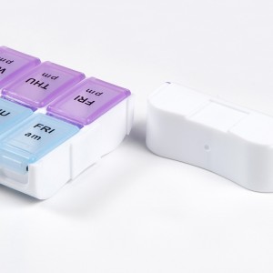 Odpinany plastikowy organizer na 14 tabletek na pigułki na tydzień