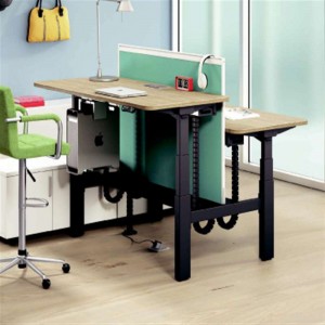 stoły z regulacją wysokości