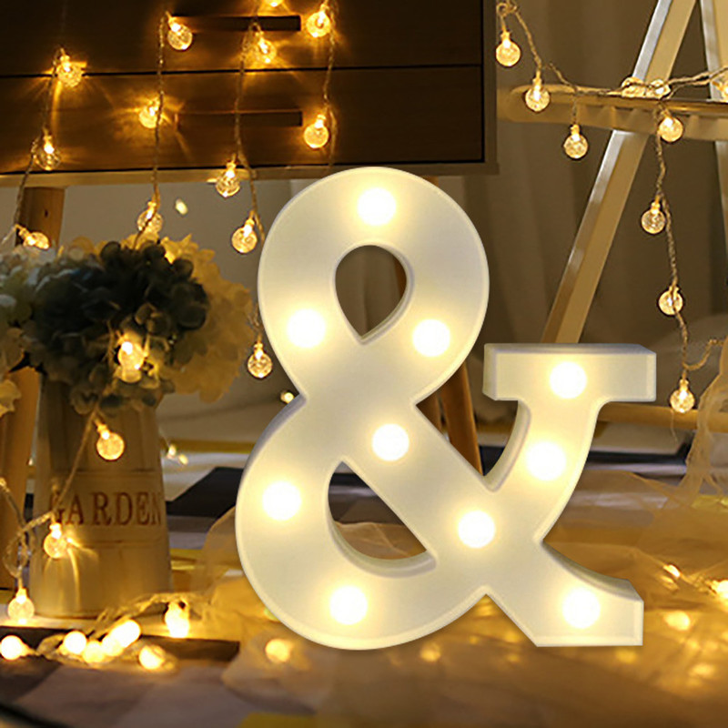 Litery alfabetu Światła LED Świecą białe plastikowe litery Stojące wiszące A-M u0026