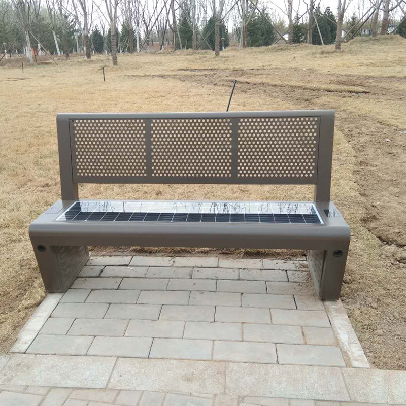 Publiczne siedziska Solar Park Bench z bezprzewodowym ładowaniem
