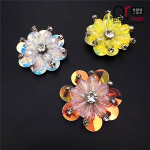 Piękno bling-bling cekiny kwitną perłą