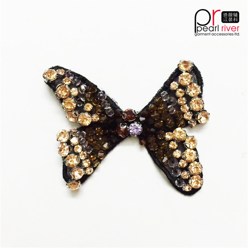 Najnowsza naszywka Beauty bowknot Rhinestone Patch Kryształowy motyl