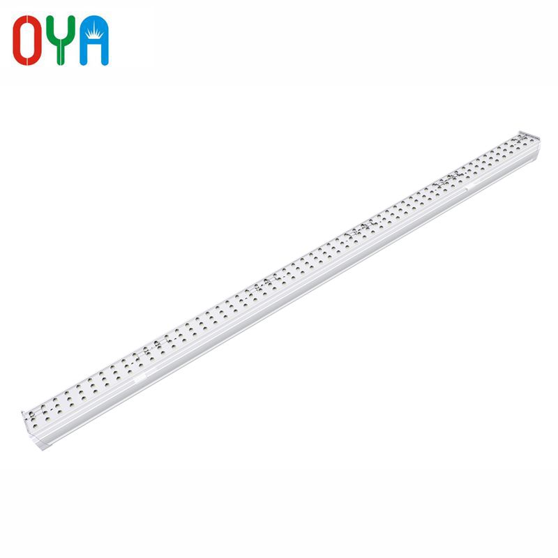 Liniowe oprawy oświetleniowe LED o mocy 35 W i 1200 mm z kątem świecenia LR30 °