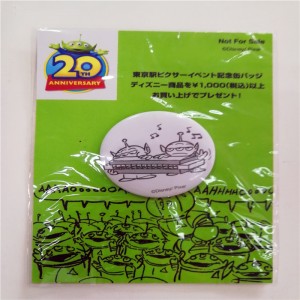 Odznaka z metalowej szpilki w chińskiej fabrycznej blaszce z kolorowym logo