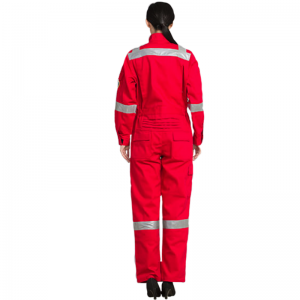 Odzież roboczą należy dostosowywać, a nie kupować