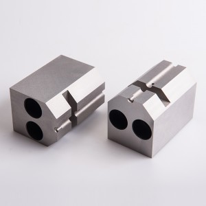 wykonana na zamówienie stalowa matryca matrycowa do kucia na zimno