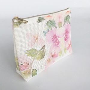 Damska kosmetyczka z nadrukiem kwiatowym Fasion