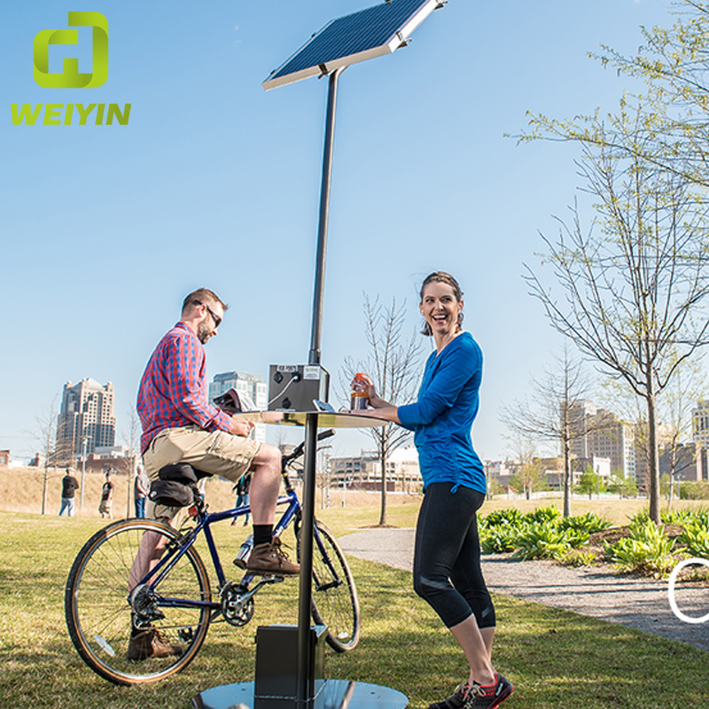 Zewnętrzna stacja ładująca do słonecznego telefonu komórkowego dla Smart City
