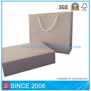 Składane pudełko i papierowa torba na ubrania dla dzieci