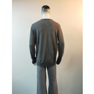 SZARY SWETER DRUKOWANY WOLF-RLMS0057F