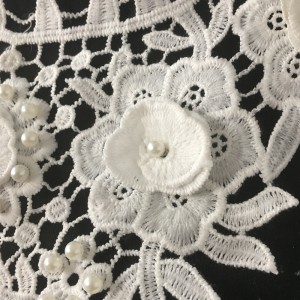 Nowy kołnierzyk na szyję z koronką z aplikacją koralików