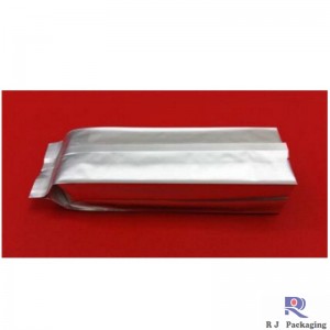 Zwykła srebrna i boczna torebka z zaworem do kawy