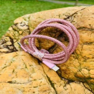 Błyszczący kabel z Bling Bling