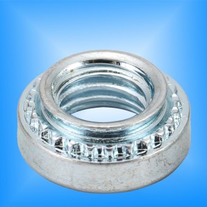 Nakrętki samozaciskowe