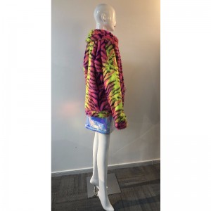 KOLOROWY PŁASZCZ DAMSKI Z PASKIEM RLWF0019