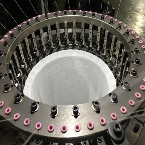 Okrągła maszyna dziewiarska o wysokiej prędkości i małej średnicy