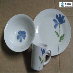 Zestaw obiadowy-12 szt Porcelanowy zestaw obiadowy z wyciętą naklejką