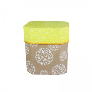 Pudełko upominkowe ze świecą o specjalnym rozmiarze