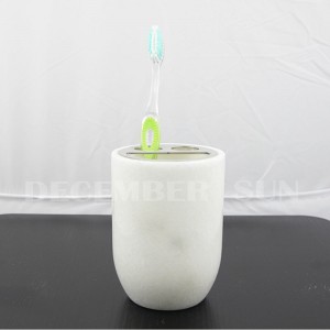 Zestaw do kąpieli z czystego białego marmuru