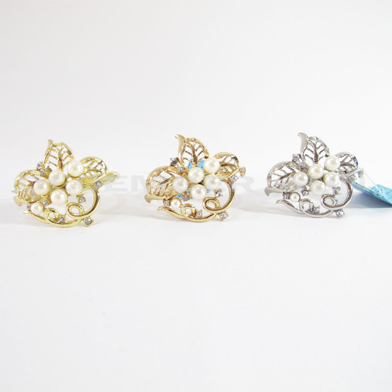 Gorący bubel elegancki i pełen wdzięku metalowy pierścień na serwetki