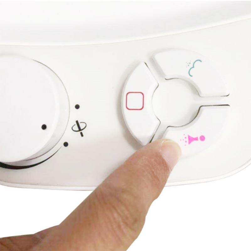 Deska sedesowa z wciskanym przyciskiem okrągłym