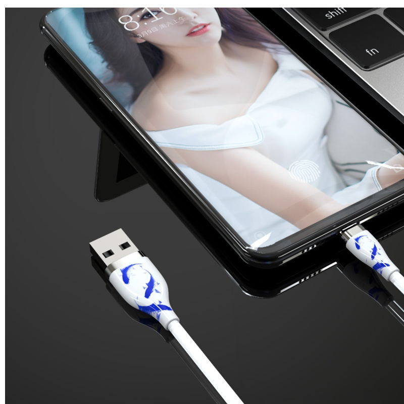 Kabel ceramiczny z 3 kolorowymi silikonowymi liniami LED do iPhone'a