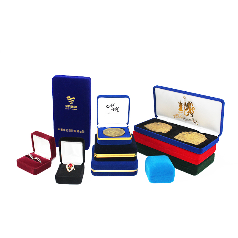 metalowe odznaki pudełko medalików pudełko z nagrodami