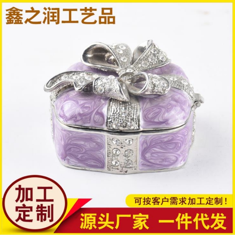 Factory bezpośrednia sprzedaż Metal Fashion Jewelry Box European Bow Bead Treasure Box Prezent biżuteria pudełko biżuterii posag