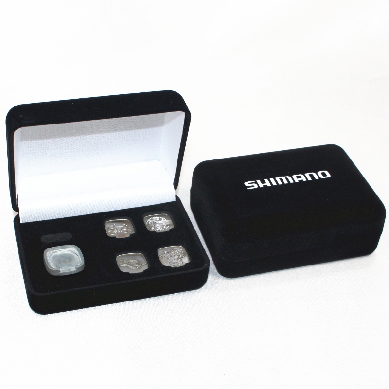 Przedmiot D-26L okrągły kształt Velvet Box dla spinek do mankietów, spinka do krawata, mm.95*68*36, wagi około 65g