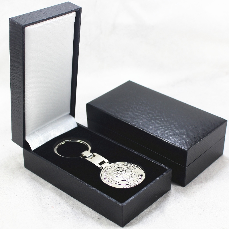 Element V-10 prostokąt Sztuczne pudełko ze skóry ekologicznej na medal 40 * 80 mm i znaczek itp. Mm. 60 * 111 * 38, waży około 82g