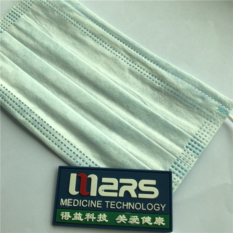 Idealna jednorazowa maska twarzy w ustach