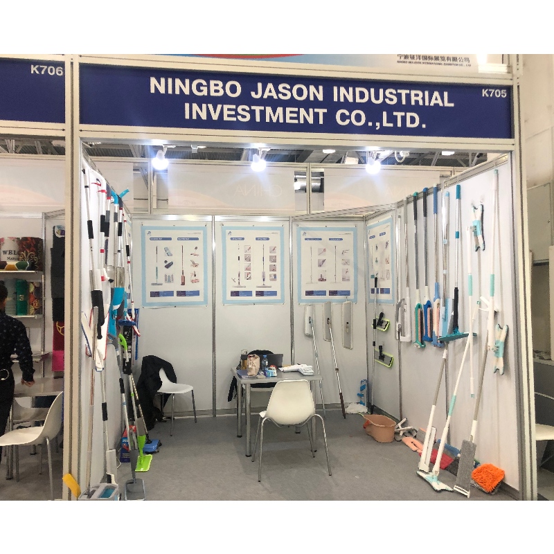 Wystawa: Zdjęcia zagranicznych wystawców przed 2020 rokiem