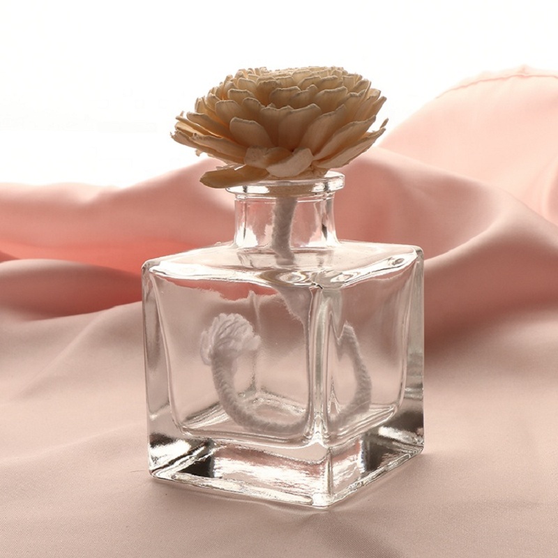 Wysokiej jakości rattanowe patyczki szklana butelka z dyfuzorem trzcinowym do higieny osobistej