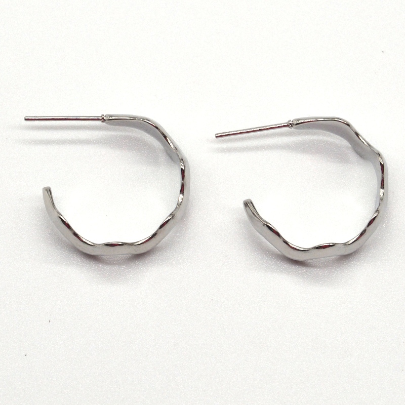 Kolczyki wodne w kształcie litery C, moda damska i eleganckie kolczyki, proste, eleganckie, swobodne i uniwersalne srebrne kolczyki. Chiny Fabryka przetwarzania biżuterii Ruifanbao