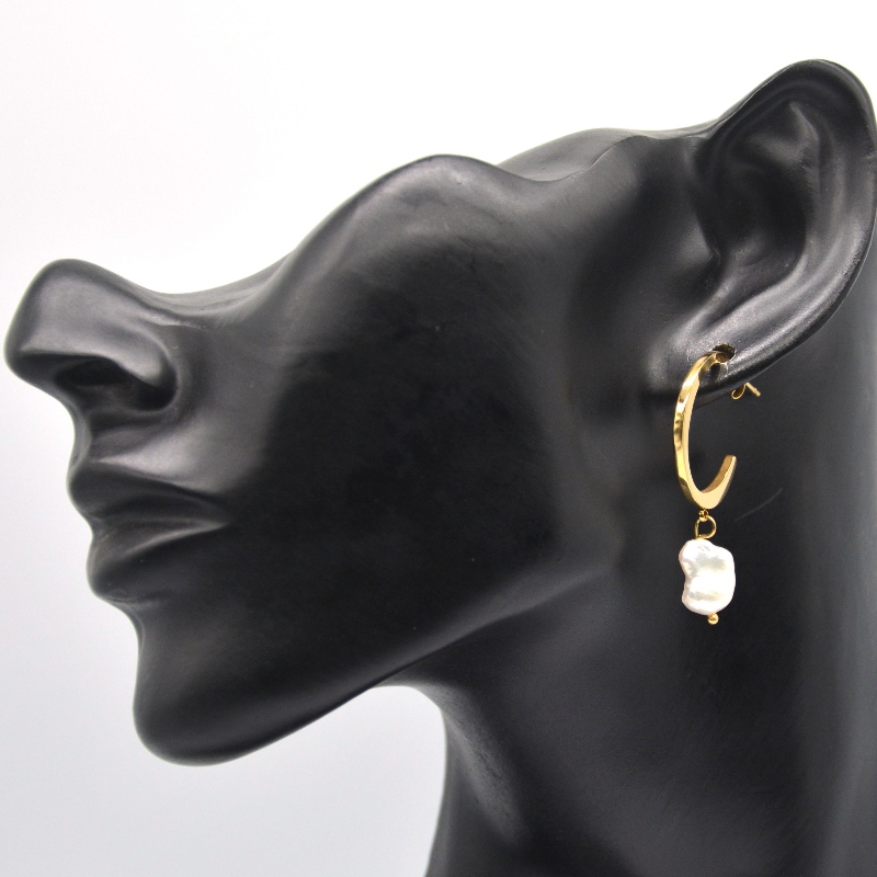 Proste kolczyki z imitacji pereł złote kolczyki w kształcie litery C damskie długie wisiorek kolczyki biżuteria Chiny Ruifanbao fabryka przetwarzania biżuterii
