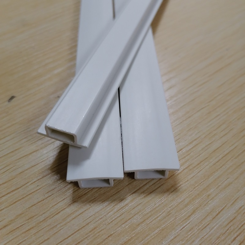 Własna taśma PVC z taśmy wydrążonej z PVC, wytłaczana taśma z tworzywa sztucznego