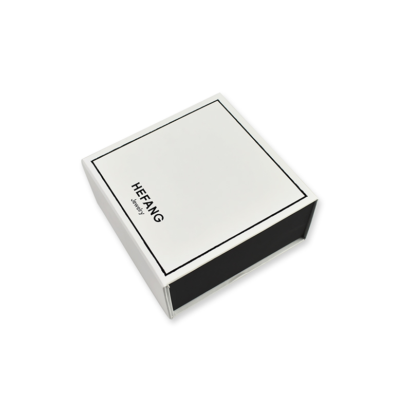 Biżuteria/pudełko kwadratowe