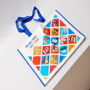 Długotrwałe torby na zakupy z uchwytami na plasterki