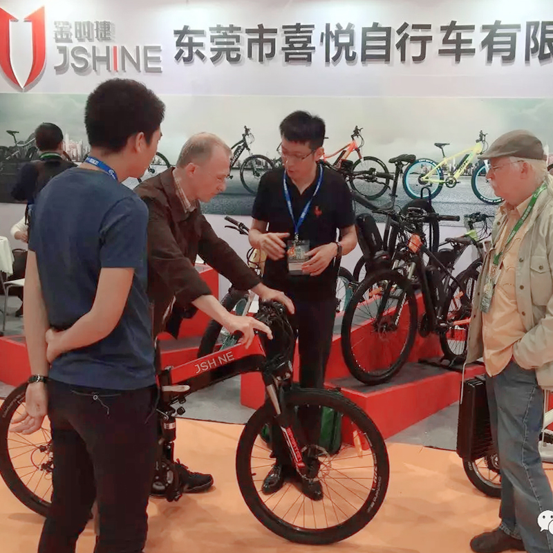 Prowadź przyszłość, JSHINE odpłynie