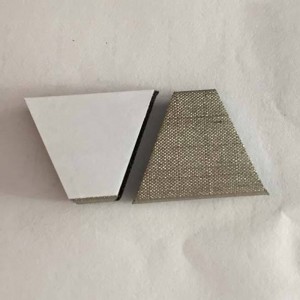 Trudnopalna przewodząca pianka Antystatyczna przewodząca taśma tkaninowa Materiał ekranujący Tkanina przewodząca