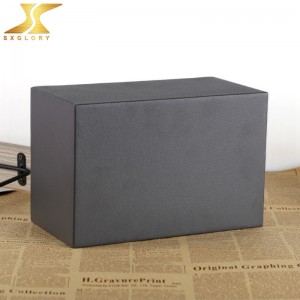 Black Metal urny dla człowieka